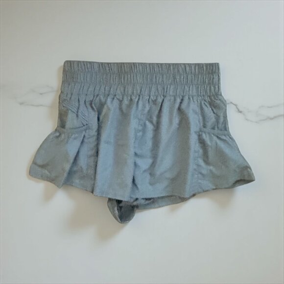 FREE PEOPLE Movement Gray Ruffle Plated Shorts Size Small - Picture 1 of 7
